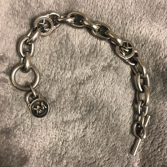 Michael Kors Bracelet - Picture 4 of 4